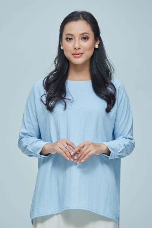 Baby Blue Alice Basic Linen Blouse