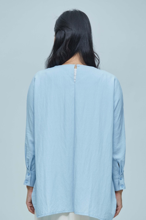 Baby Blue Alice Basic Linen Blouse