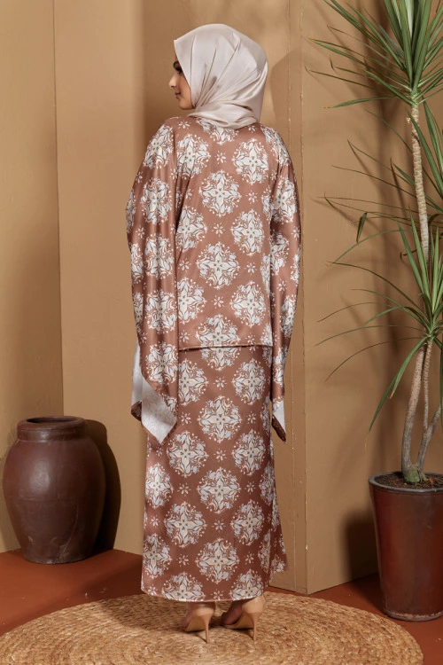 Brown Aaliyah Abstract Satin Modern Kaftan