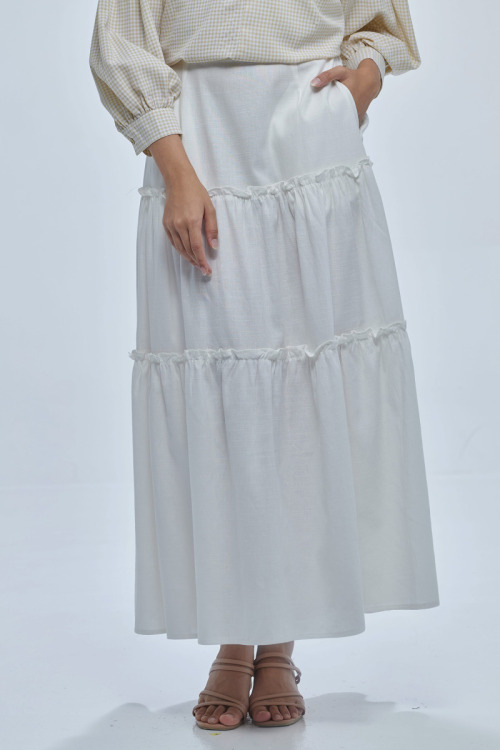 White Farisa Tiered Maxi Skirt