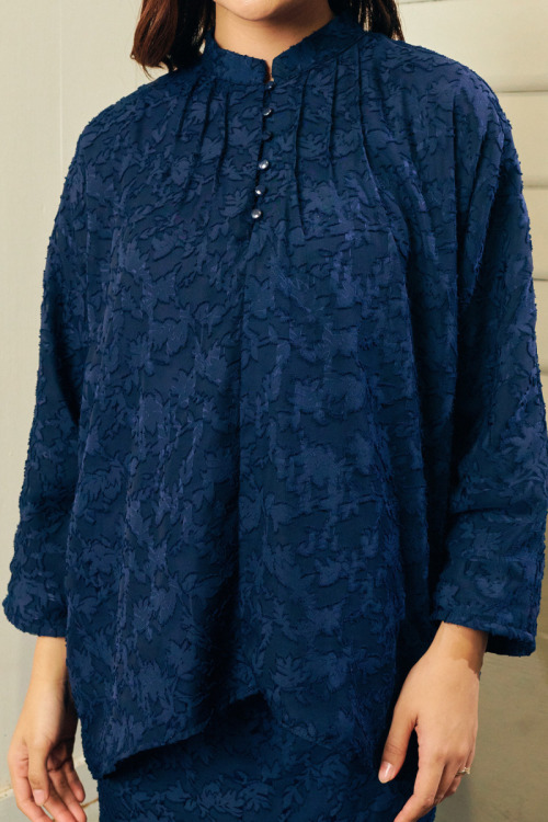 Dark Blue Azalea Cekak Musang Leaf Textured Kurung